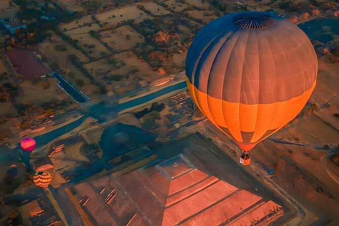 Private Balloon and Teotihuacán Experience - Hotel pickup, private groups, and the ticket you carry