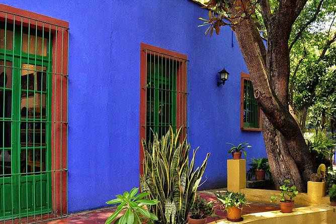 Private City Tour in Frida Kahlo, Coyoacan, and Xochimilco - Should you book this private tour of Coyoacán and Xochimilco?