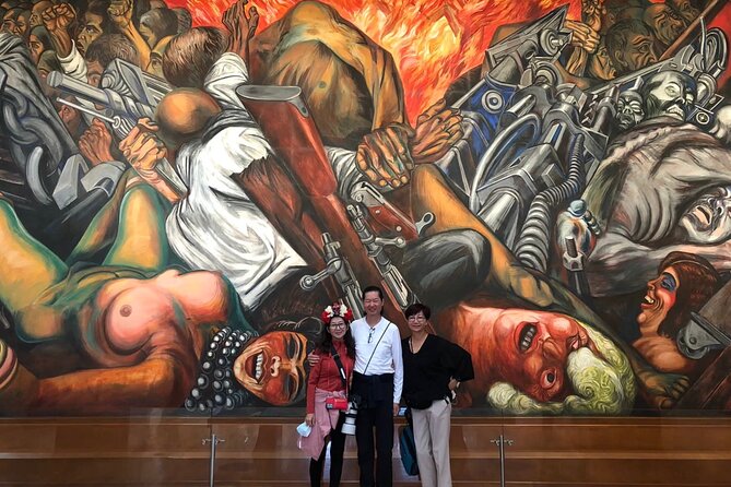 Private Mexico City Mural Art Tour - Casa de los Azulejos: short stop, famous mural energy