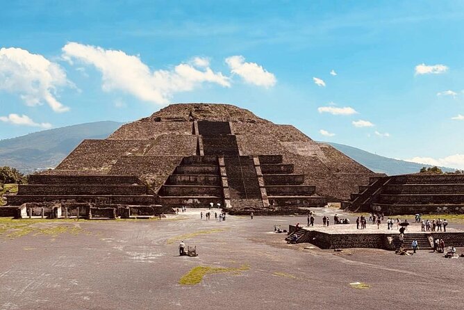 Private Tour, Great Experience, CDMX to Teotihuacan Pyramids - San Martín de las Piramides: Obsidian and Maguey Craft Stop