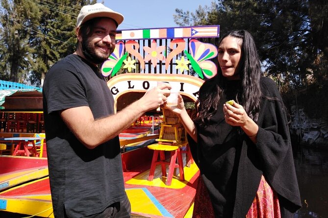 PRIVATE TOUR Historic Center, Xochimilco, Coyoacan and San Angel. - Why this private route works better than trying it solo