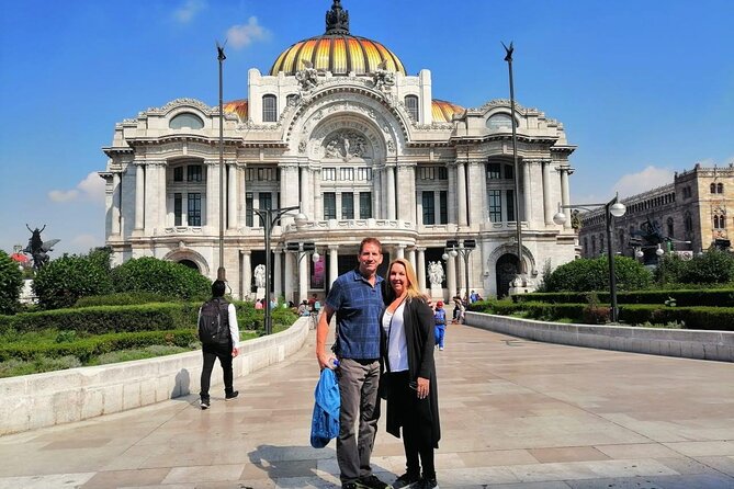 PRIVATE TOUR Historic Center, Xochimilco, Coyoacan and San Angel. - Coyoacán’s old town feel and San Juan Bautista church time
