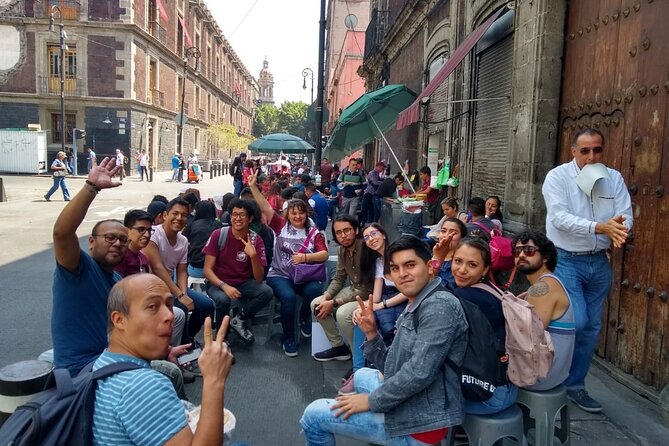 Private Tour in the Historic Center of CDMX with Local Guide - House of Tiles: a quick look at old wealth turned into modern dining
