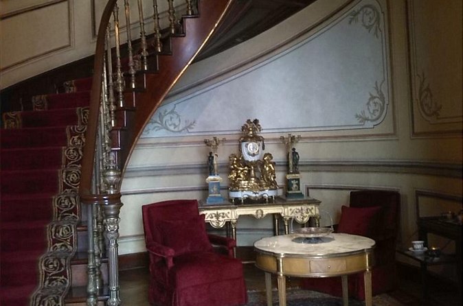 Private Tour: Museum of Anthropology and Chapultepec Castle - Should you book this private tour?