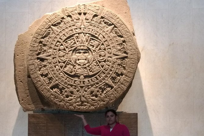 Private Tour of Mexico City with Anthropology - Palacio Nacional: where layers of power stack up