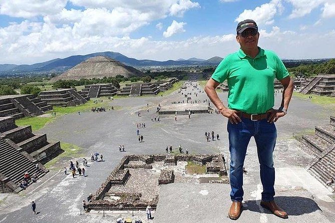 Private Tour Pyramids of Teotihuacán and Guadalupe Basilica up to 4 people - Why Guadalupe plus Teotihuacán works so well