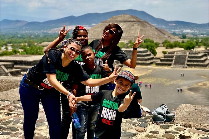 Private Tour: Pyramids of Teotihuacan, Tlatelolco & Basílic of Guadalupe - Death’s Avenue to Quetzalcóatl: why the guide changes everything