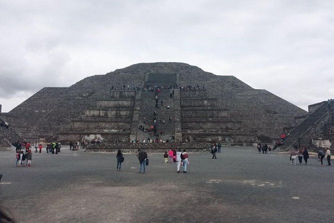 Private Tour: Teotihuacan and Basilica of Guadalupe - Stop 2: Teotihuacan highlights in about 3 hours (Sun and Moon, Quetzalcoatl, Ciudadela)