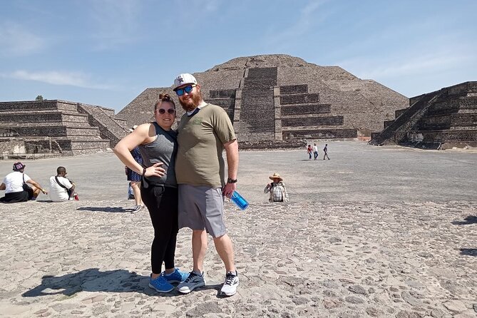 Private Tour: Teotihuacan and Basilica of Guadalupe - What makes the guide matter on this day