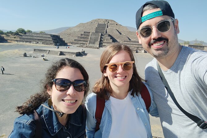 Private Tour Teotihuacan Essentials - What you see at Teotihuacán: Sun, Moon, Quetzalcoatl, and the Avenue of the Dead