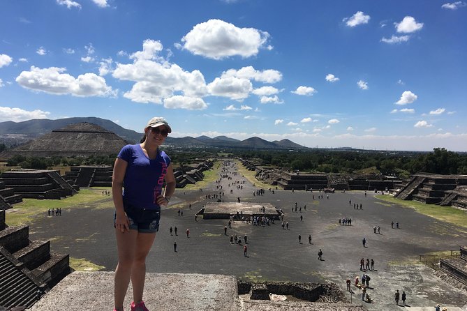Private Tour: Teotihuacan & Xochimilco in one day - Pyramids and Trajinera in One Tight Day