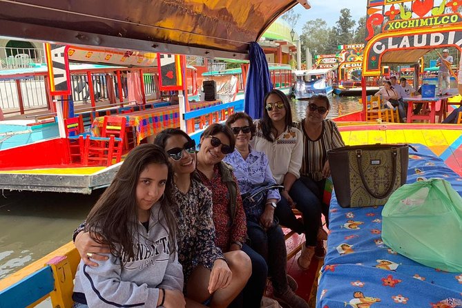 Private Tour: Teotihuacan & Xochimilco in one day - Pickup, drive time, and how to stay comfortable