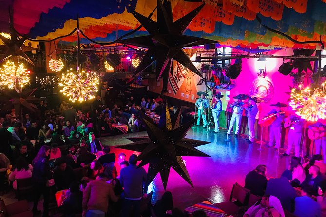 Private Tour to Garibaldi Square - Guadalajara de Noche: One Hour of Folklore, Music, and Dancers