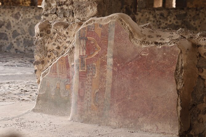 Private Tour with Archaeologist and VR Experience at Teotihuacan - Residential Areas and Murals: The Part Many People Skip