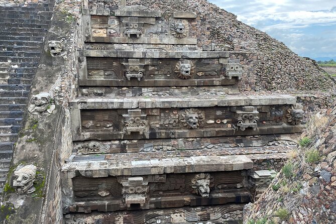 Private Tour with Archaeologist and VR Experience at Teotihuacan - La Ciudadela and the Feathered Serpent Temple: Big Symbol, Clear Story
