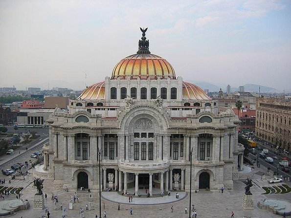 Private Tour Zocalo and Basilica of Guadalupe. With driver and guide - Private 3-hour Zócalo and Basilica tour: how the day actually feels