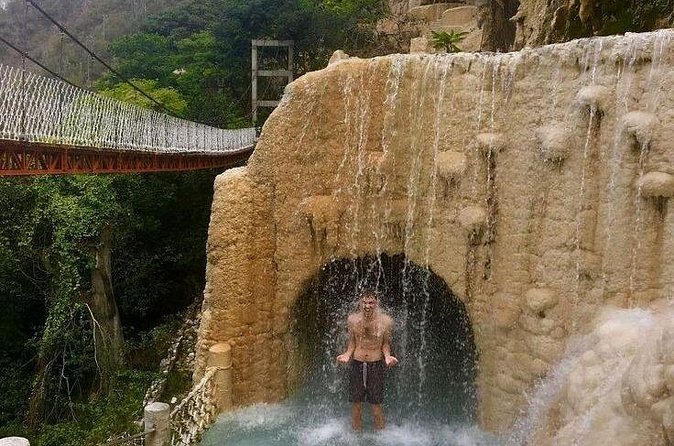 Private Transportation to Grutas de Tolantongo - Your Time Inside Tolantongo: Pace Control and Water-Smart Planning