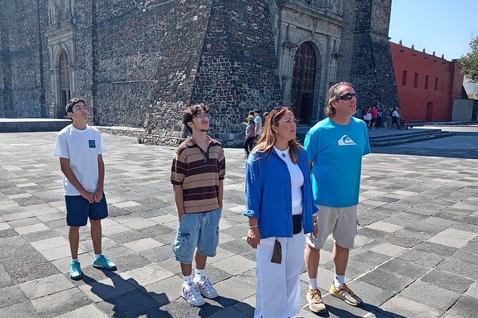 Private VIP Tour Pyramids of Teotihucan and Basilica - Best Rated - Basilica of Guadalupe: what to notice beyond the crowd