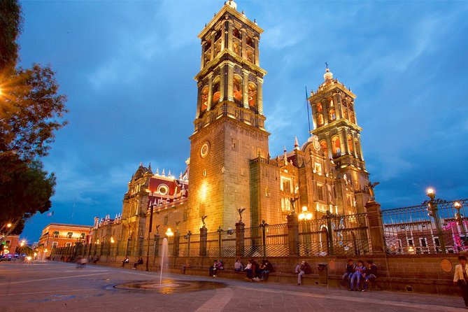 Puebla and Cholula - Biblioteca Palafoxiana: a 1646 library stop that rewards slow looking