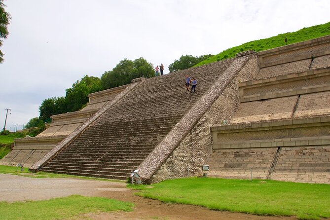 Puebla, Cholula and Tonantzintla Tour from Mexico City - Cholula’s Pyramid and the Shrine of Our Lady of Remedies: Quick, Scenic, and Worth the Climb