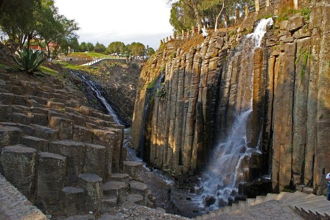 Pueblos Magicos & Basaltic Prisms Private Tour - Taste Hidalguense food without overpaying or guessing