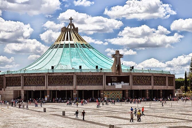 Pyramids of Teotihuacán and Basilica of Guadalupe - Teotihuacan: Pyramids, the Avenue of the Dead, and How to Use Your Time