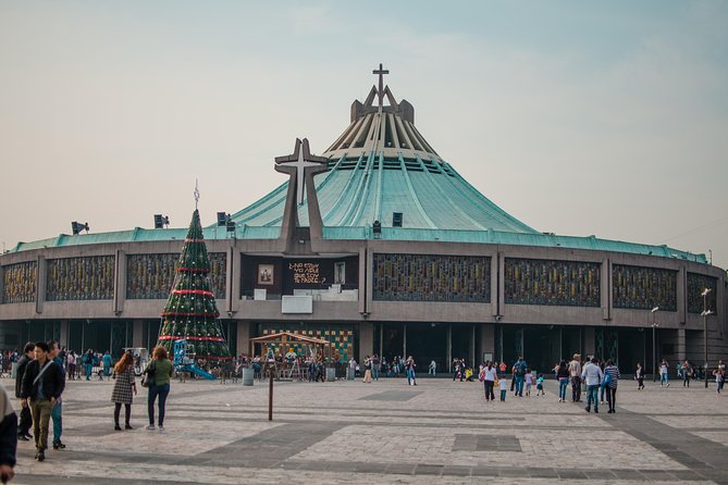 Pyramids of Teotihuacan, Guadalupe Shrine & Tlatelolco Tour - Teotihuacan pyramids: Sun, Moon, and what 3 hours really buys