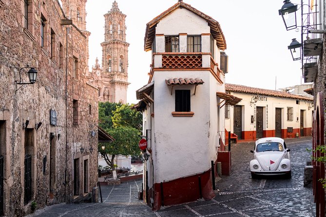 Silver City of Taxco: Full Day Tour from Mexico City - Guides, Safety, and the Small Group Advantage (Including English Tips)