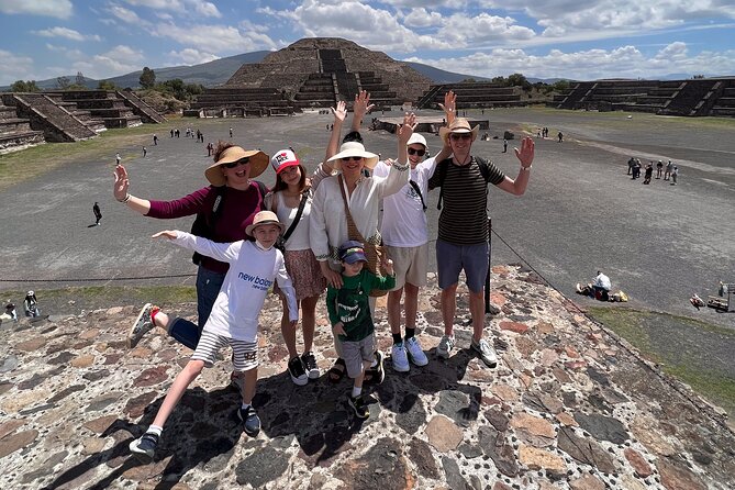 Small group: Teotihuacan, Basilica of Guadalupe and Tlatelolco - A route that hits Mexico City’s biggest stories in one day