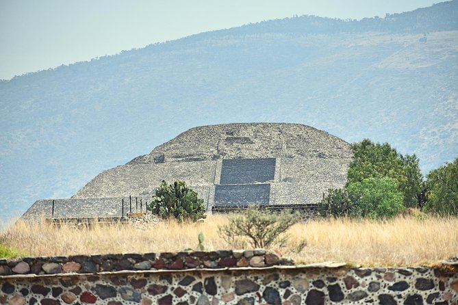 Small Group: Teotihuacan Pyramids and Shrine of Guadalupe from Mexico City - Small-Group Comfort, Pickup, and Time on the Road