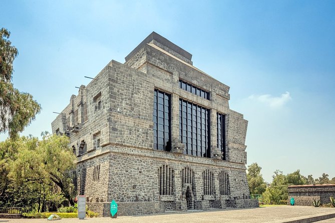 Small VIP Group: Frida Kahlo and Diego Rivera Legacy - Why this Frida and Diego day feels like a story, not a checklist