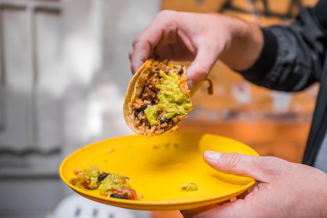 Street Food Bike Tour / Mexico is not only Tacos / All Inclusive - Condesa and Tacos: Walking the Beauty, Eating the Favorites