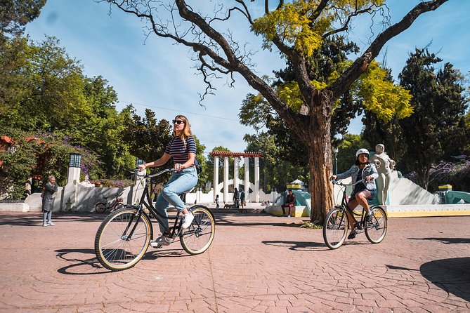 Street Food Bike Tour / Mexico is not only Tacos / All Inclusive - Safety, Bike Comfort, and Why the Guides Matter
