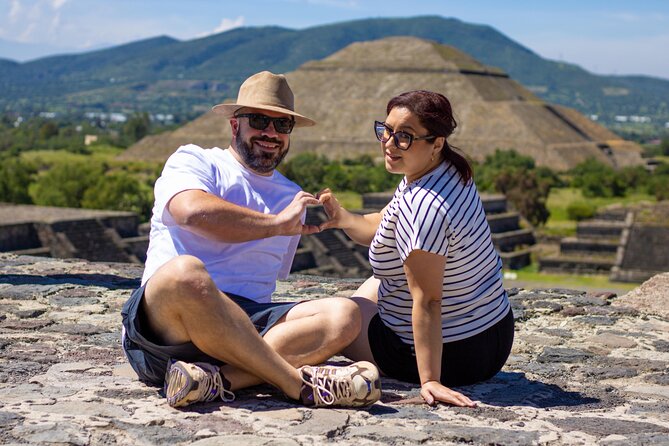 Teotihuacan All Inclusive : Safe Tourism for the Whole Family. - Stop 2: Parque Temático Tlalocan Caves With Helmets and Flashlights