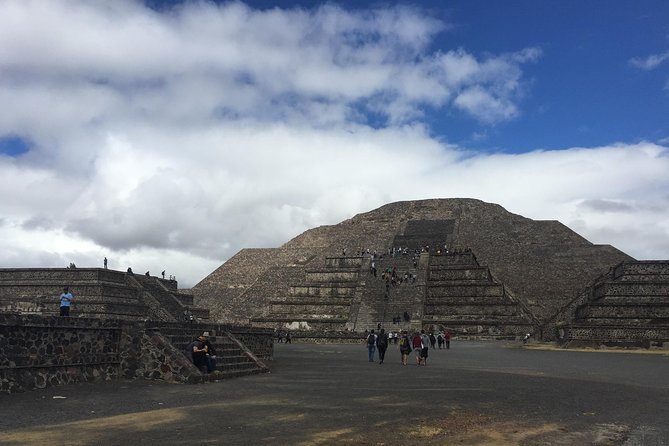 Teotihuacan Archaeological Site with Expertise Private Tour - Teotihuacan UNESCO: Your 3 Hours Start With the Big Questions
