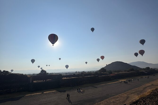 Teotihuacan Archaeology Tours - Getting there from Mexico City: taxi, bus, or transport help