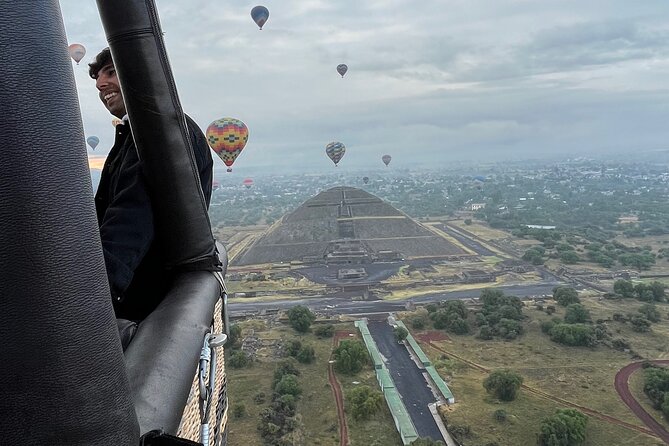 Teotihuacan balloon flight with cave breakfast + pyramids - Mexico City pickup and road time, the part you shouldn’t underestimate