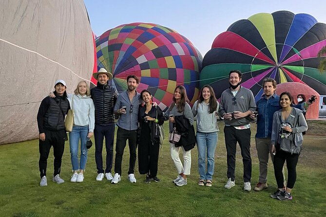Teotihuacan Balloon ride + Transportation + Breakfast + Pyramids - Teotihuacan on the ground: guided walking vs. a quicker visit