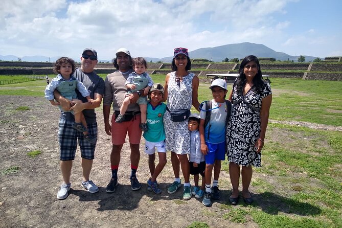 Teotihuacan + Basilica + Tlatelolco SHARED. - Pacing tips: what to wear, what to plan, and how to get better photos