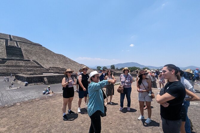 Teotihuacan Express with pick-up in Mexico City - Teotihuacan at door 3: Moon, Sun, the Road of the Dead in one guided sweep