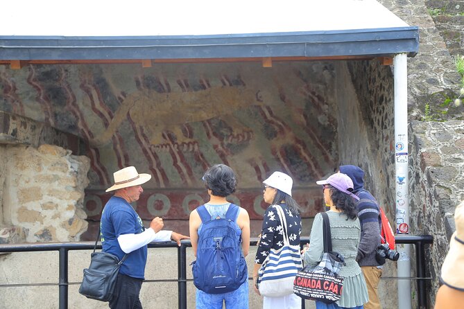 Teotihuacán Full Day Tour from Mexico City - The cave stop: why the hard hats are worth it