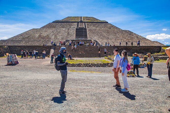 Teotihuacán Full Day Tour from Mexico City - Teotihuacán en Bici office registration: where the day gets organized