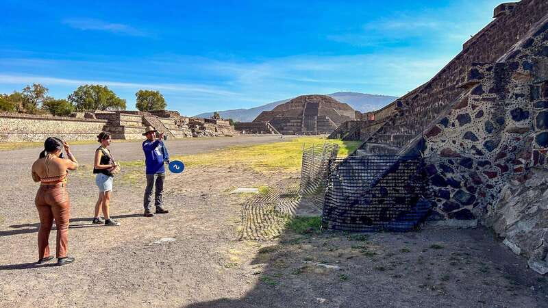Teotihuacan, Guadalupe, Xochimilco Coyoacan & Frida Kahlo - Price and logistics: what $131 covers, and where you’re getting value