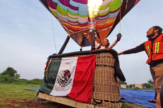 Teotihuacan Hot Air Balloon private or group tour - Who should book this Teotihuacan balloon tour