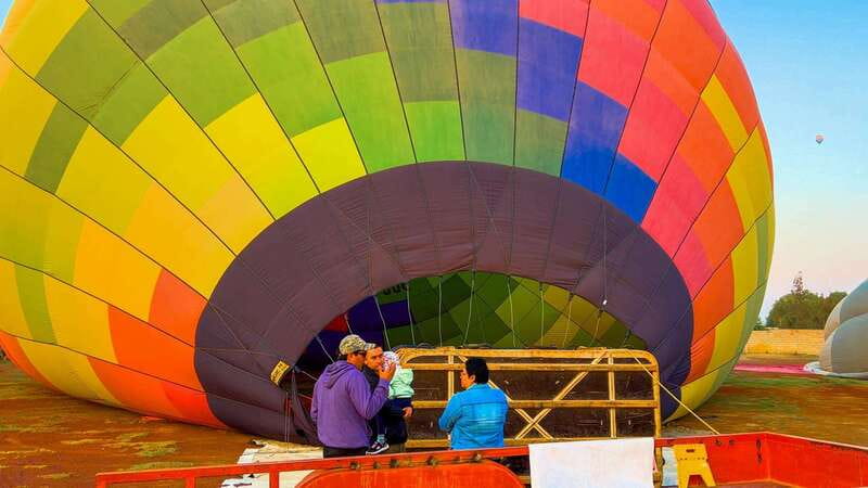 Teotihuacan: Hot Air Balloon Ride with Breakfast & Transport - The Mexico City pickup: how you start without stress