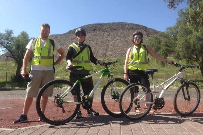 Teotihuacan Hot Air Balloon Ride with Optional Bike or Walking Tour - Teotihuacan Valley on Foot or by Bike, Plus the Cave Stop