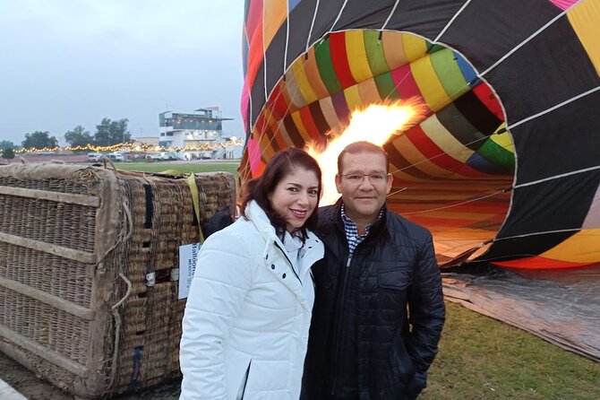 Teotihuacan Private Tour and Shared Hot Air Balloon Ride - Meeting point by the Angel of Independence, and how the day flows