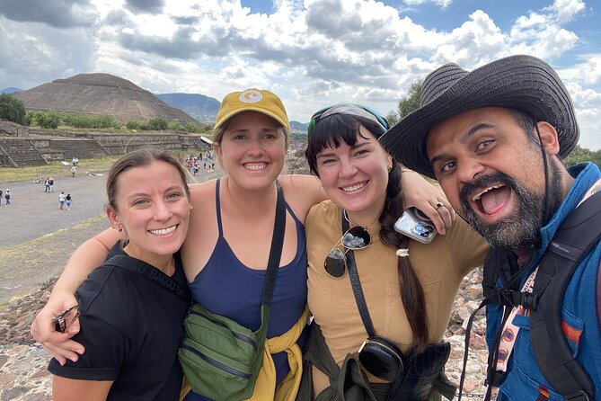 Teotihuacán Private Tour with hotel pickup - Hotel pickup and the morning game plan