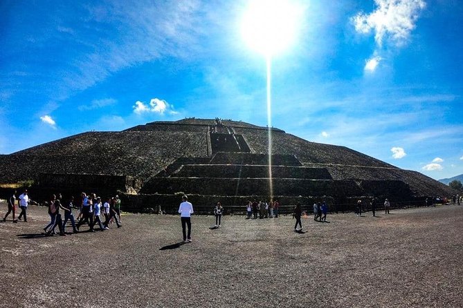 Teotihuacan Pyramid and Basilica Day Tour from CDMX - Getting there from CDMX: pickup, timing, and group size