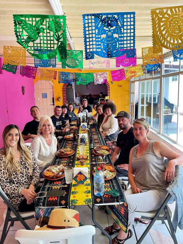 Teotihuacan Pyramids & lunch at my Grandma's house - The Teotihuacan guided visit: ticket access plus iPad visuals that make sense